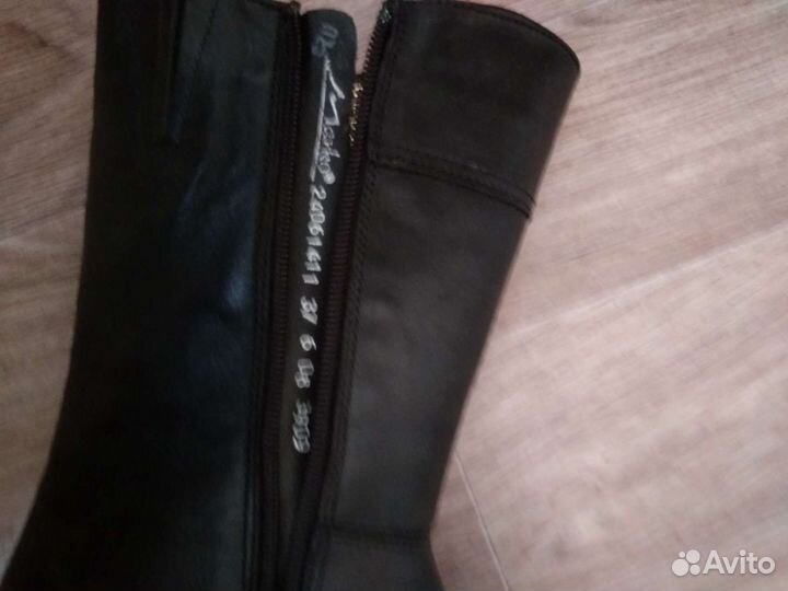 Сапоги женские новые