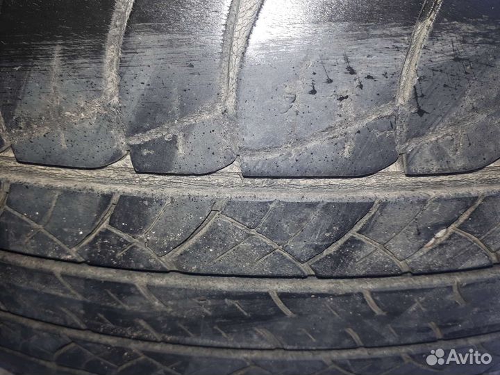 Michelin Latitude Tour HP 225/65 R17 102H