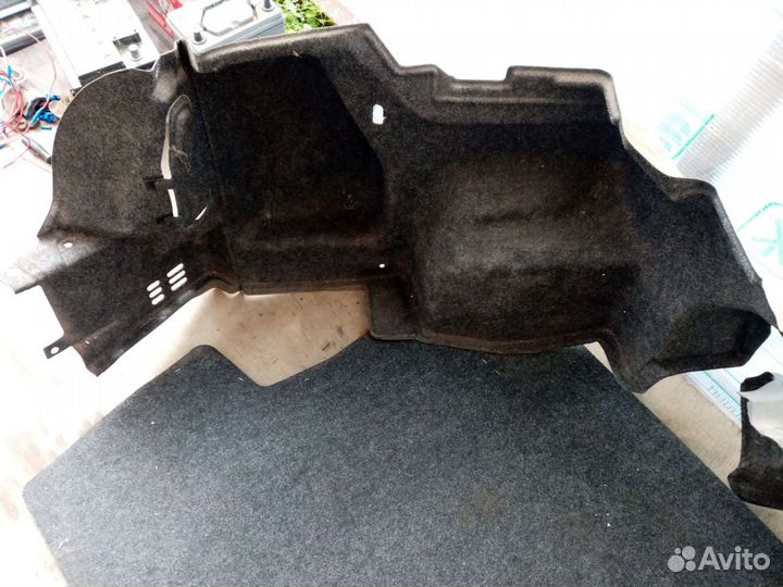 Обшивка багажника Nissan Almera Classic