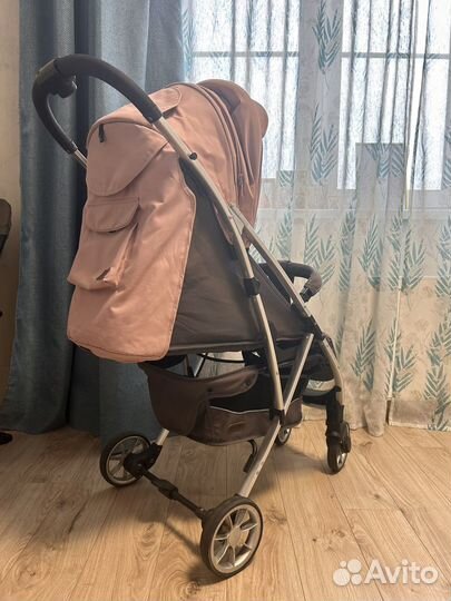 Коляска прогулочная