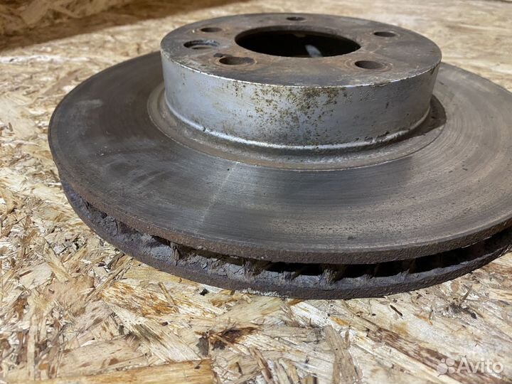 Диск тормозной VW Touareg 02-18