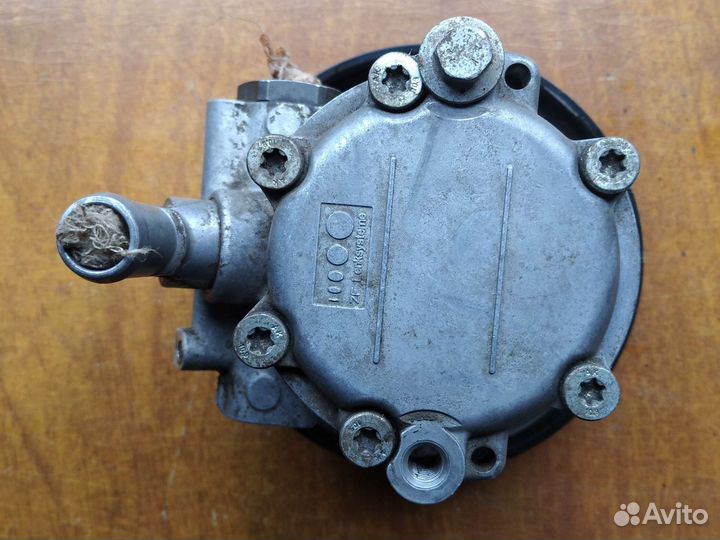 Насос гура Рено Логан 2