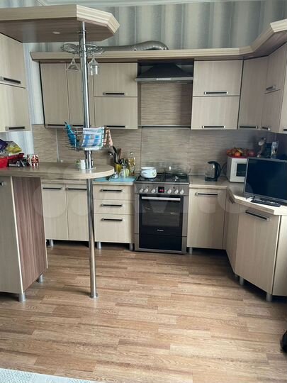 3-к. квартира, 78,5 м², 2/2 эт.