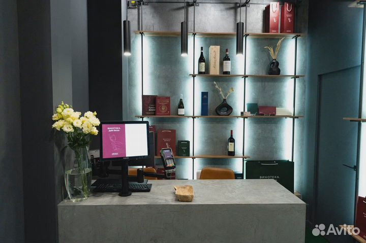 Продавец-администратор