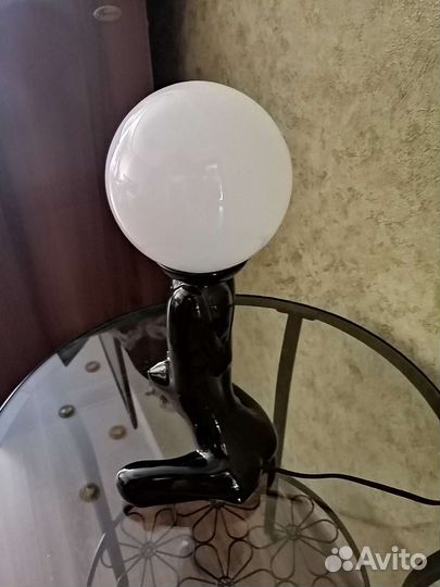 Лампа настольная Италия