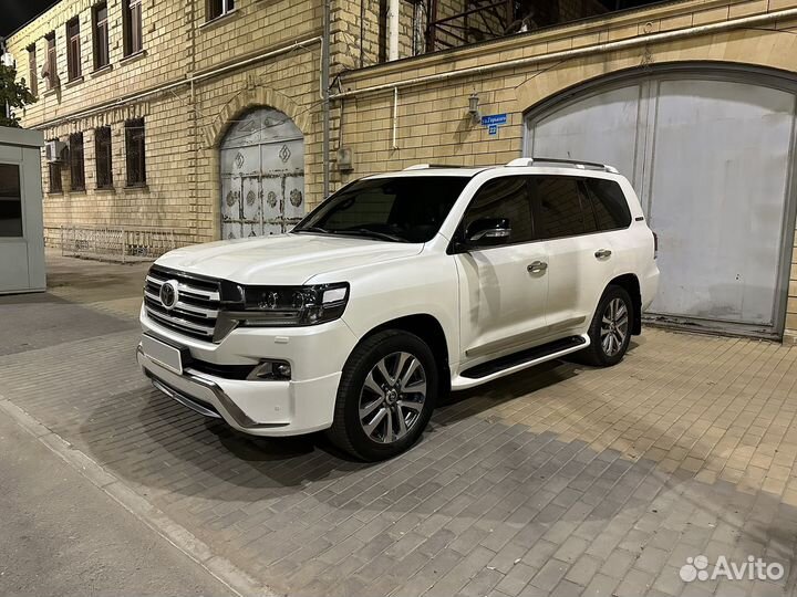 Toyota Land Cruiser, 2016