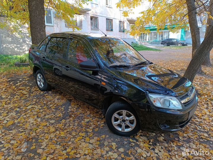 LADA Granta 1.6 МТ, 2015, 107 000 км