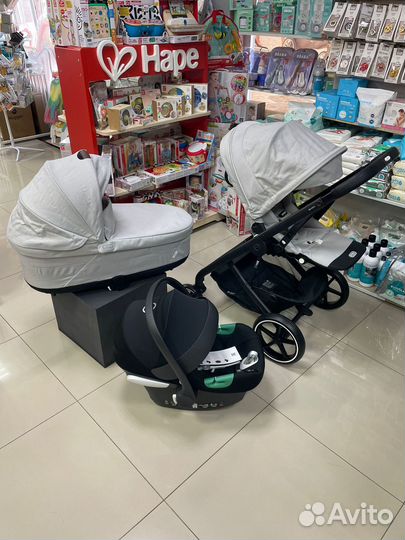 Новый Коляска Cybex Balios S Lux BLK 3 в 1