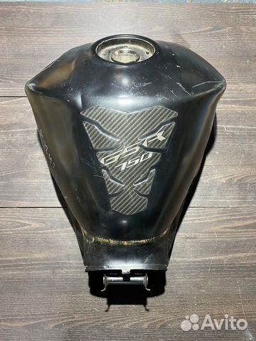 Бензобак для Suzuki GSR750 11-16