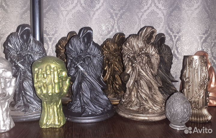 Фигурки гипсовые готика