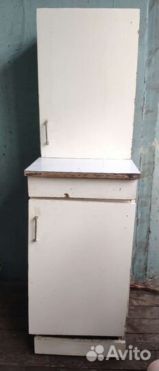 Кухонный навесной и напольный шкаф бу