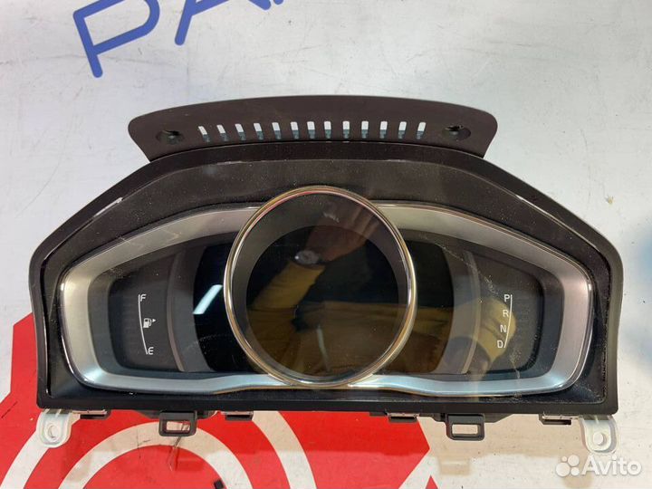 Панель приборов Volvo