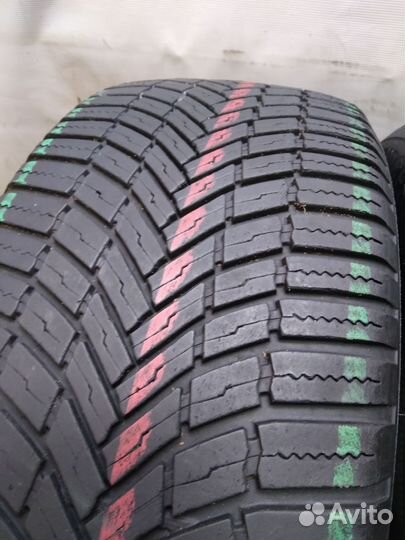 Bridgestone Weather Control A005 Evo 215/55 R17 98W