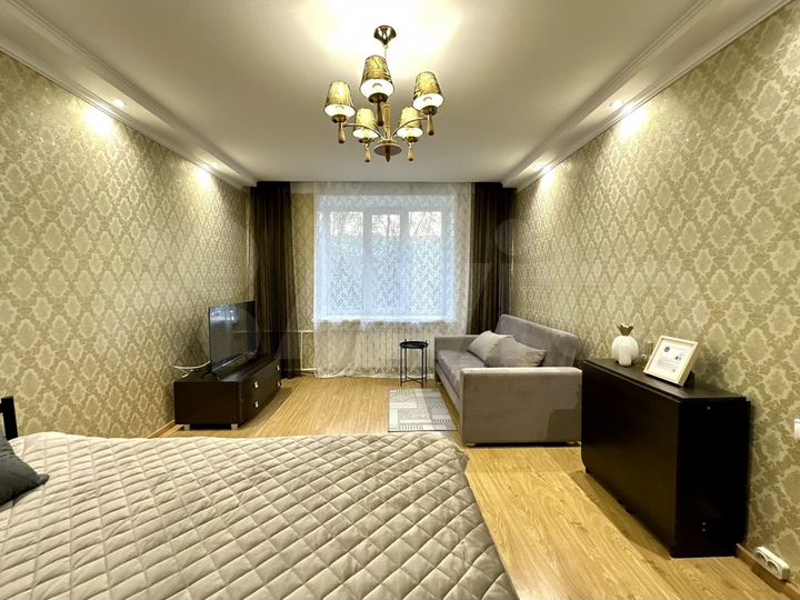 1-к. квартира, 40 м², 4/5 эт.