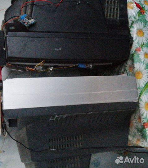 Телевизор бу на запчасти