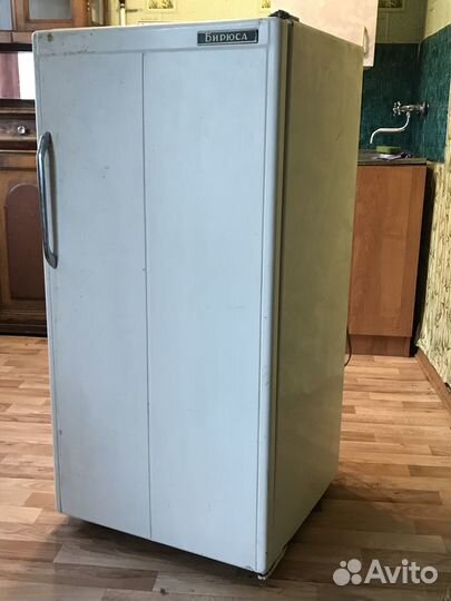 Продам холодильник