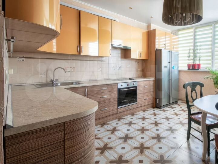 2-к. квартира, 53,9 м², 6/6 эт.