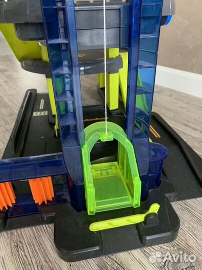 Гараж парковка трек ELC