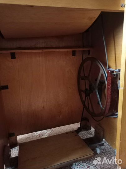 Швейная машинка ножная подольск