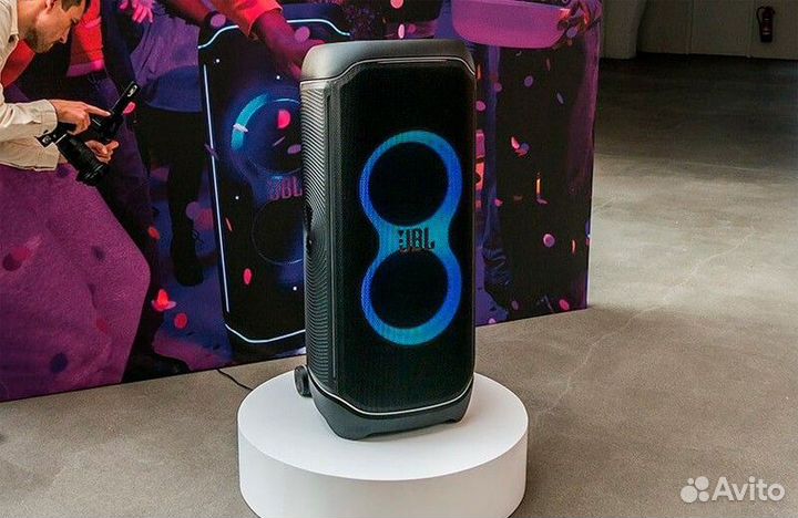 Беспроводная колонка JBL Partybox Ultimate 1100W