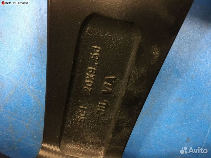 Колеса в сборе R20 на BMW Range Rover