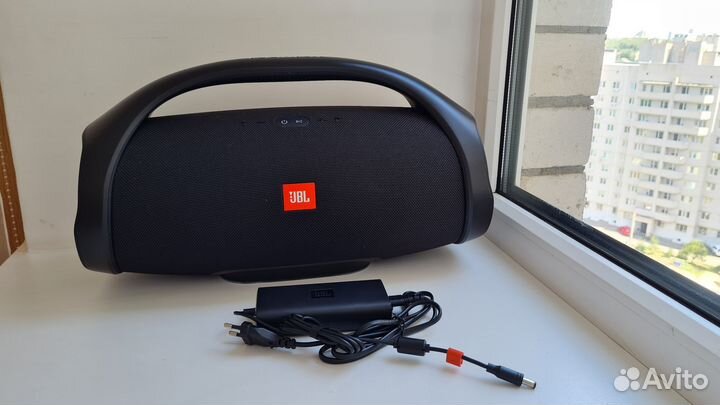 Колонка jbl boombox
