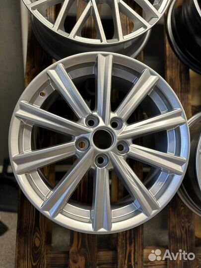 Диски новые R17 5*114,3 Toyota camry, corolla