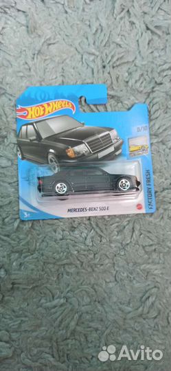 Hot wheels машинки mercedes 500e