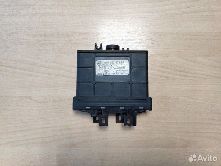 Электронный блок Volkswagen Passat B5