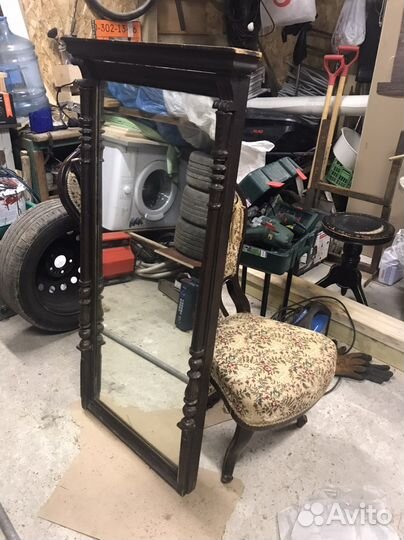 Зеркало антикварное