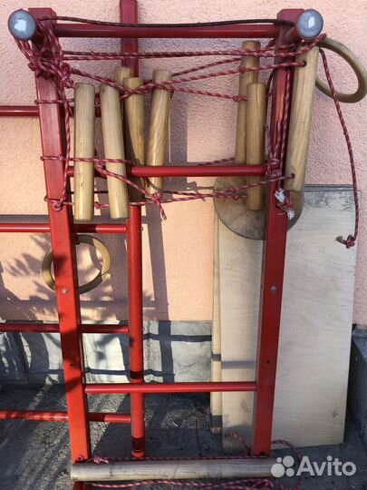 Детская шведская стенка