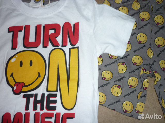 Комплект(футболка+шорты). Новый. р.116(полноразмер