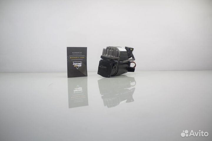 Компрессор пневмоподвески на Mercedes W220 S-Class