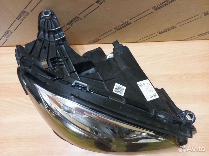 Mercedes E W213 фара правая A2139062606 Multi beam