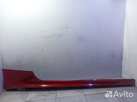 Накладка на правый порог