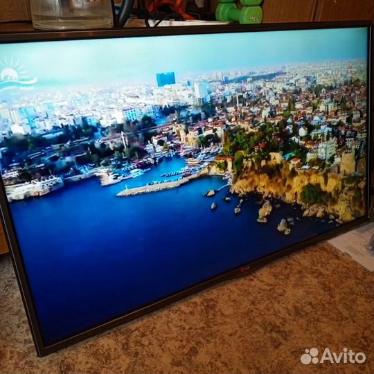 Телевизор LG SMART tv 107см 200гц 3D