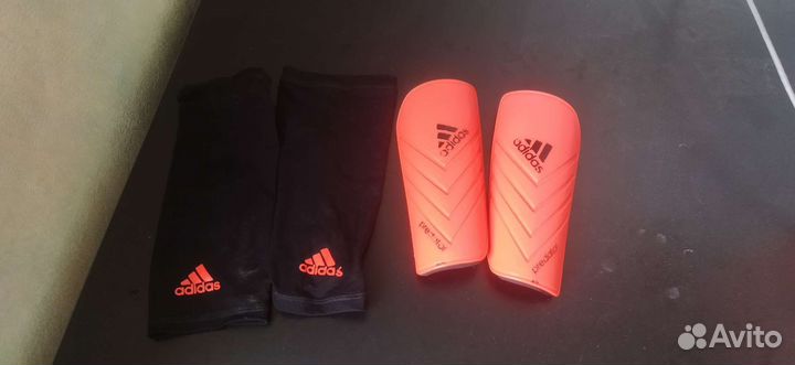 Щитки футбольные adidas