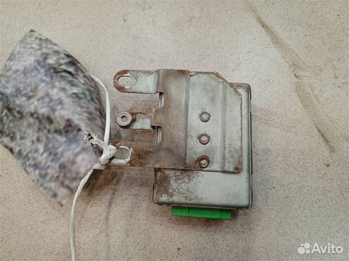 Блок управления Mitsubishi Pajero iO 1998-2007