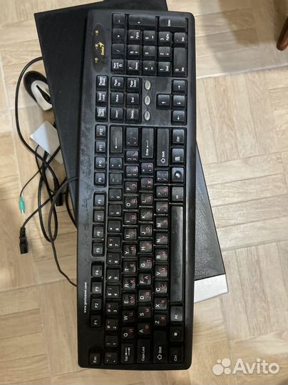 Клавиатура Genius