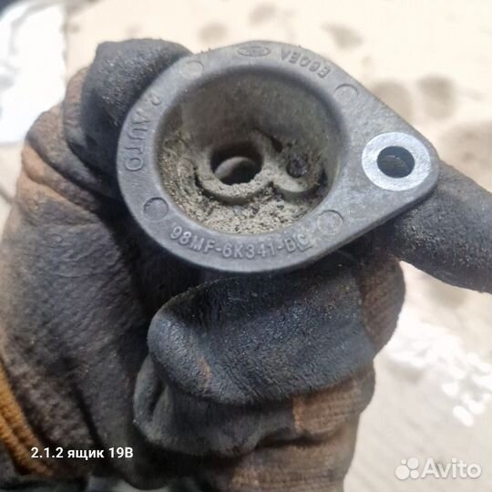Кронштейн датчика коленвала ford focus 2 1m6