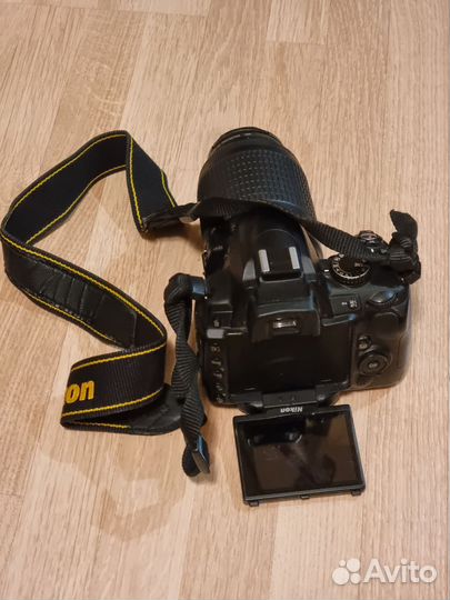 Nikon D5000 kit: два объектива, сумка и линзы