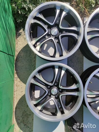 Диски R18. 5/112. BMW x1