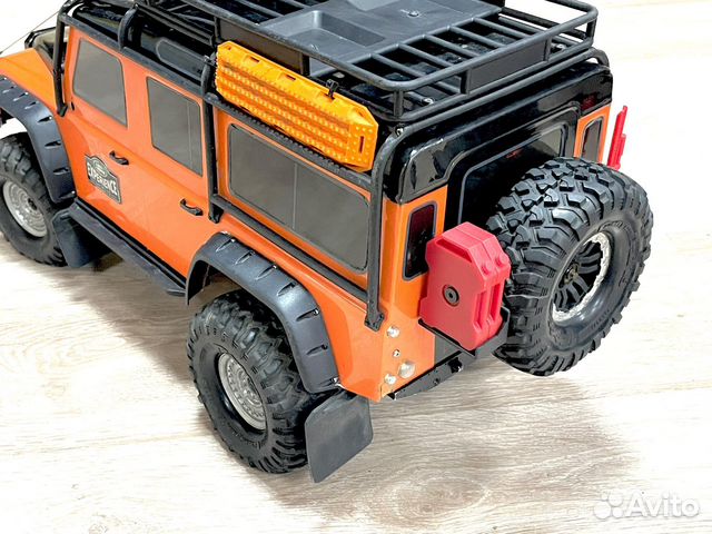 Traxxas Trx-4 Land Rover Defender 4wd 1/10 трофи