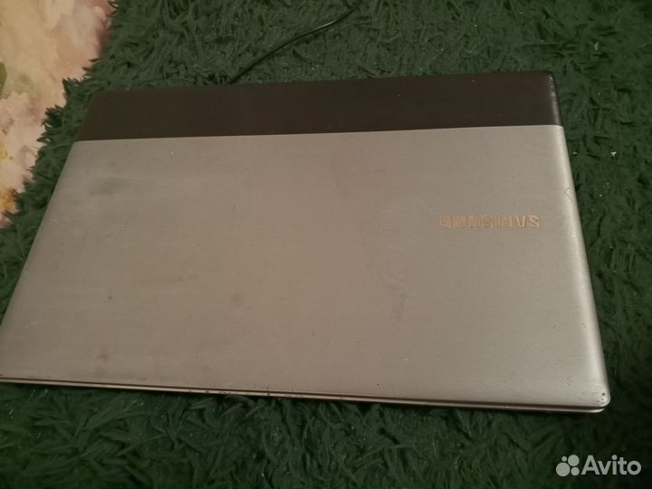 Samsung rv520