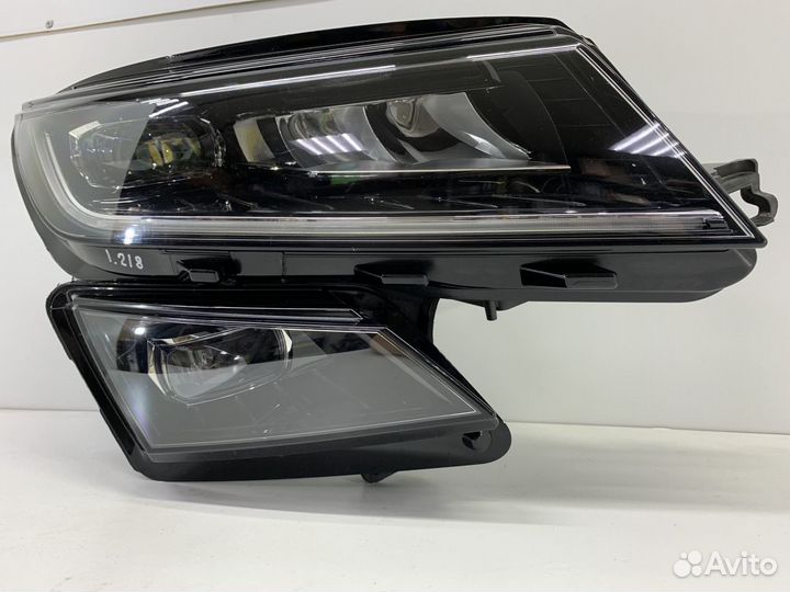 Фара правая RH LED Skoda Kodiaq 566941016E