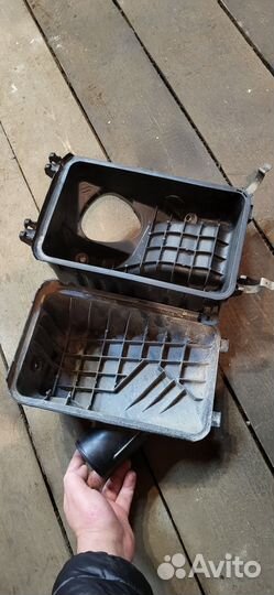 Корпус воздушного фильтра Toyota