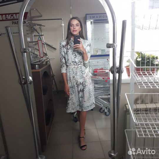 Портниха по пошиву одежды