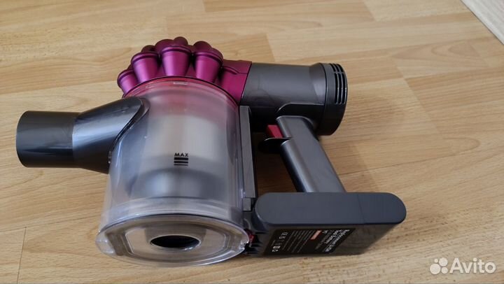 Пылесос Dyson V7