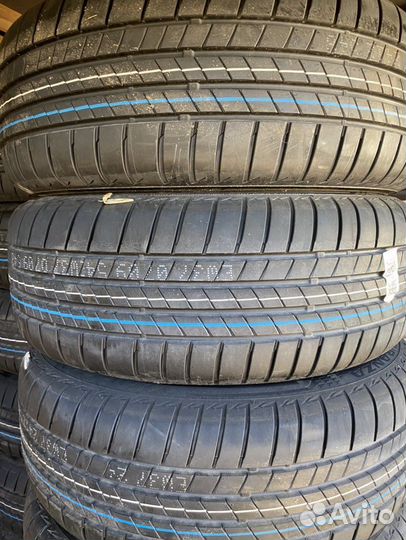Bridgestone Turanza T005 215/55 R17 94V