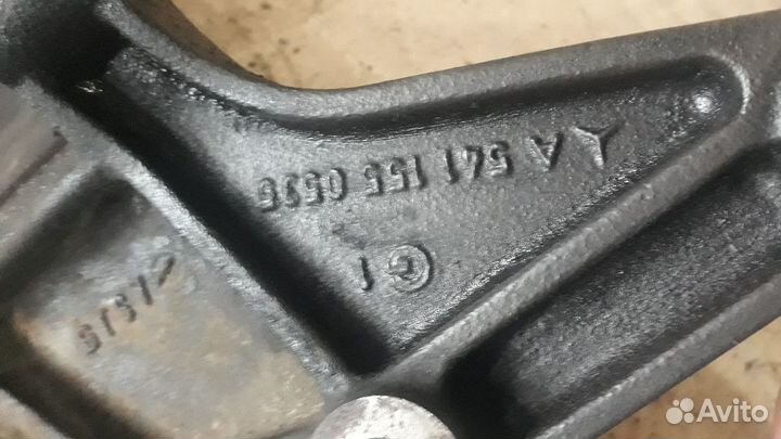 Кронштейн генератора Mercedes Benz Actros